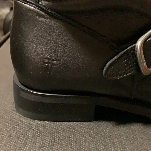 NEW- FRYE Leather Motto Boots ♥️❤️ - Picture 2 of 9